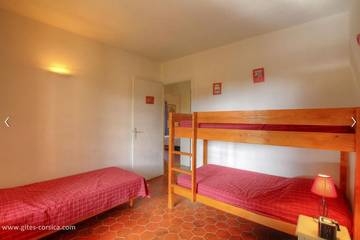 Location De Vacances pour 10 Personnes dans Pianottoli-Caldarello, Corse-du-Sud, Photo 1