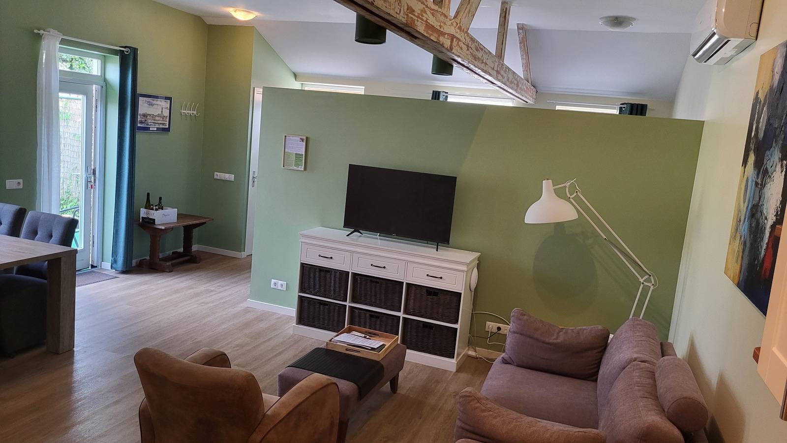Geheel appartement, Charmant 2-persoons appartement in Venlo met privé terras en gedeeld zwembad in Venlo, Limburg