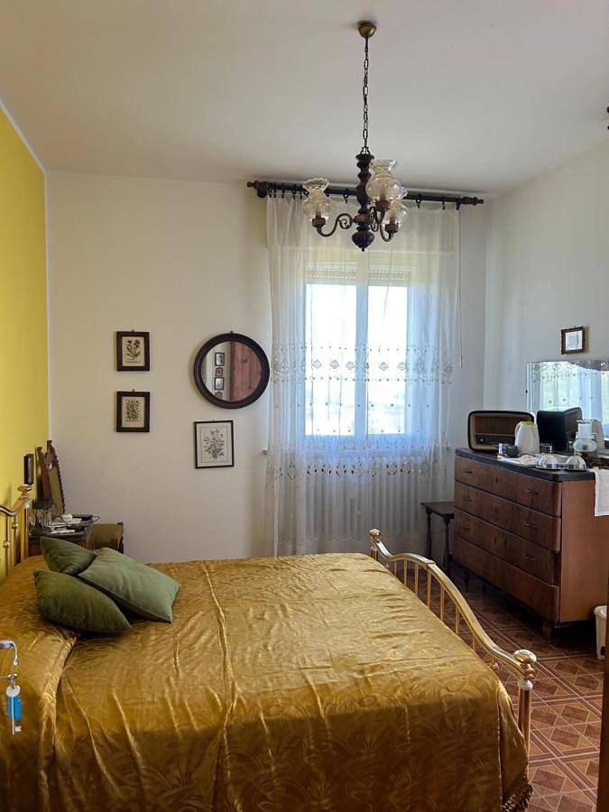 Albergo a gestione familiare per 2 persone, con terrazza e panorama nonché giardino - 1