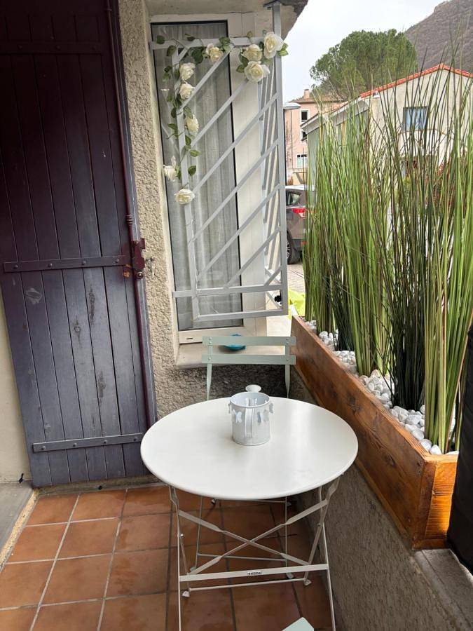 Gîte pour 4 personnes, avec vue ainsi que piscine et balcon dans Thermes de Digne les Bains - 3