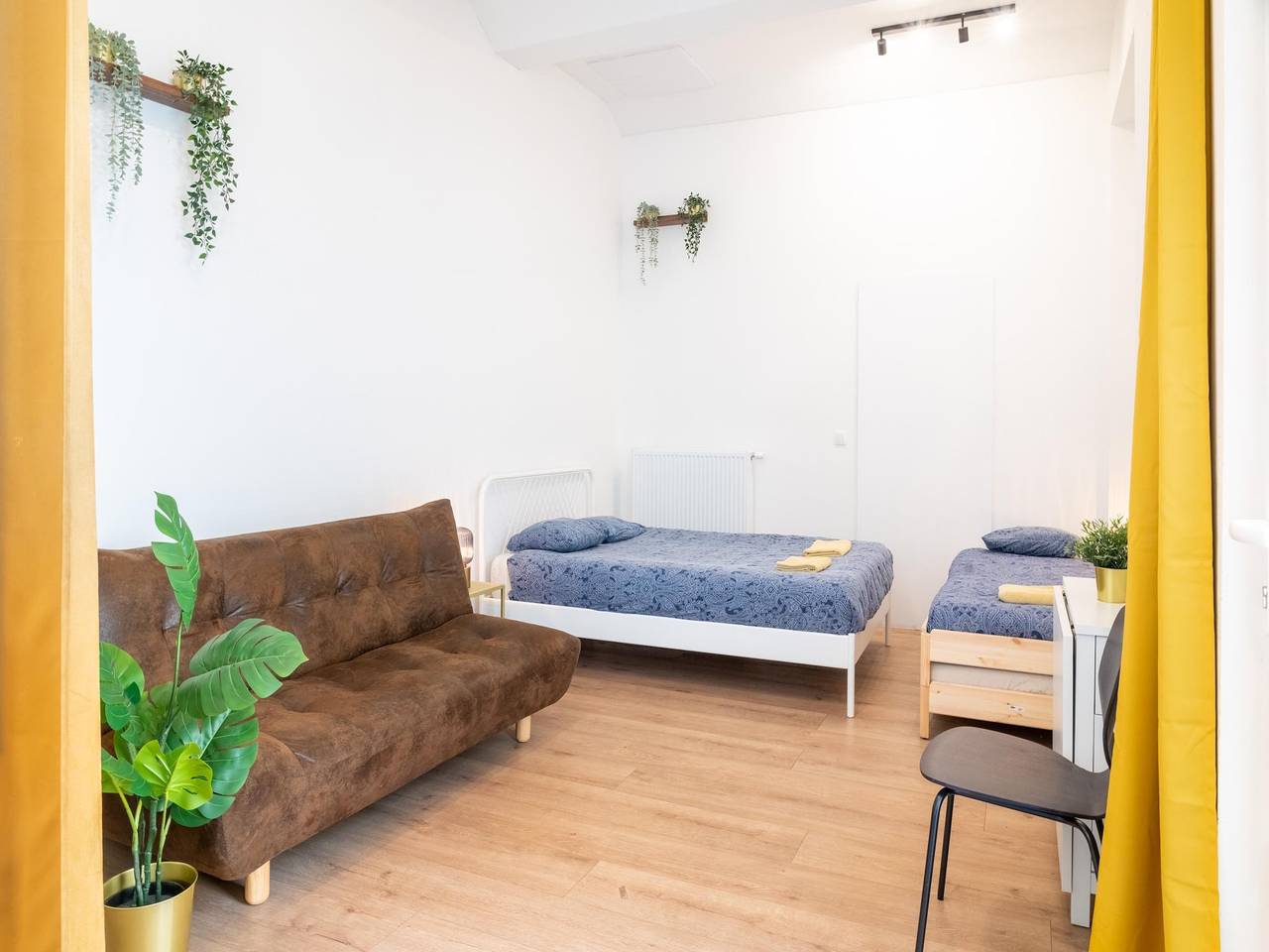 Entire apartment, Comfy Saint Pauls Apartment in Antwerp, Antwerp region