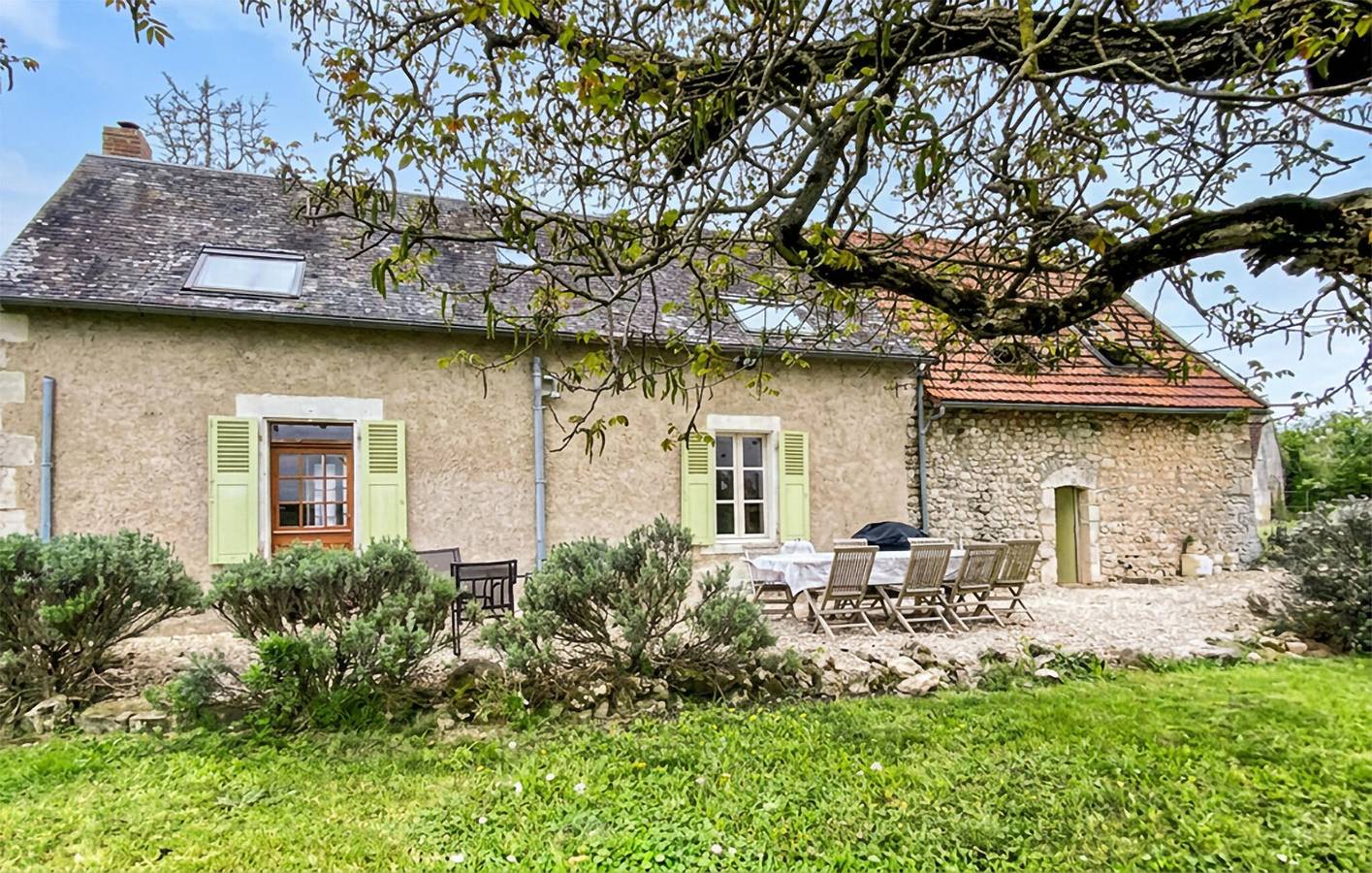 Maison de vacances pour 9 personnes avec terrasse in Mérigny, Région de Le Blanc