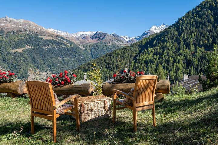 Chalet für 10 Personen, mit Sauna und Garten in der Schweiz - 4