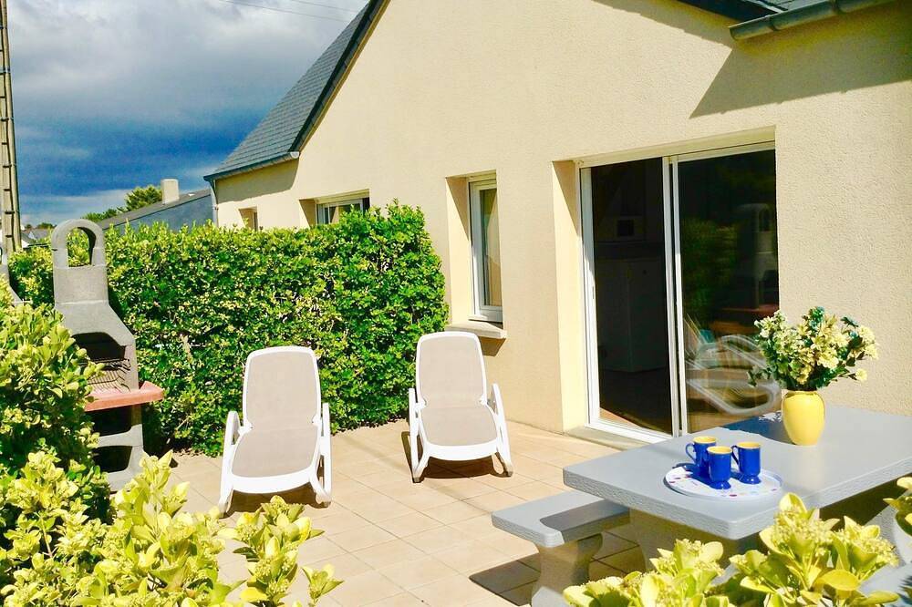 Guernsey-Haus 50 Meter vom Strand entfernt in Barneville-Carteret, Côte de la Déroute