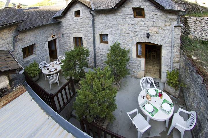 Location de vacances pour 4 personnes, avec terrasse, animaux acceptés à La Malène - 4