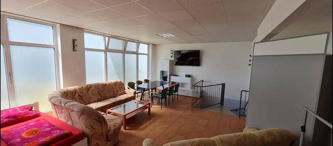 Ferienwohnung für 8 Personen, mit Garten