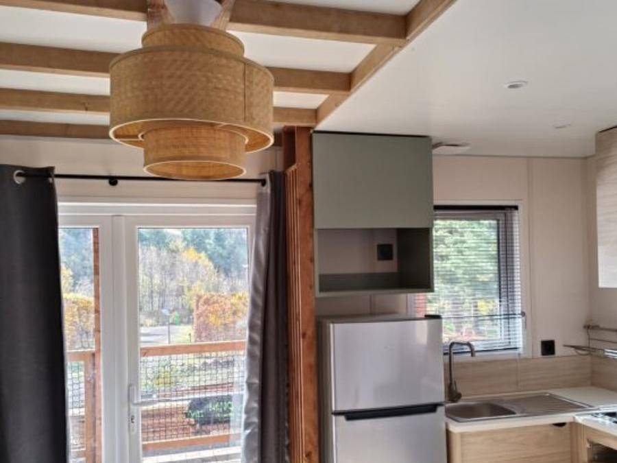 Camping la Marmotte - Chalet 6 personnes - Chalet sésame - 35 m2 - 3 chambres in La Bourboule, Parc naturel régional des Volcans d'Auvergne