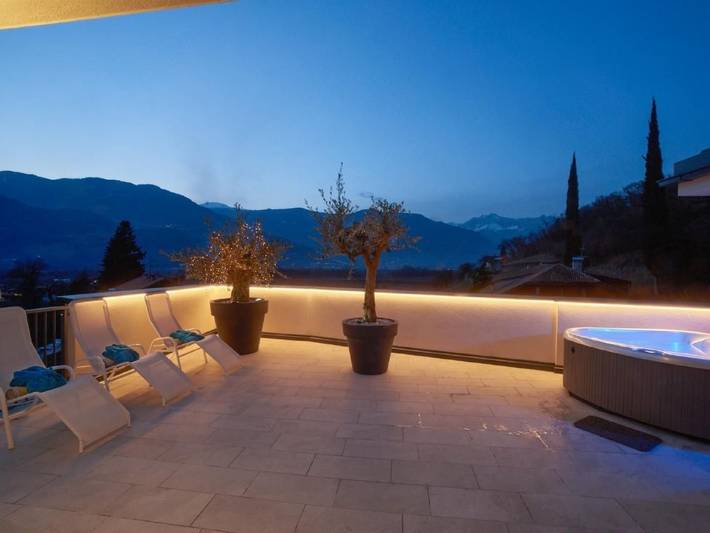 Ferienwohnung für 6 Personen, mit Terrasse und Sauna, mit Haustier