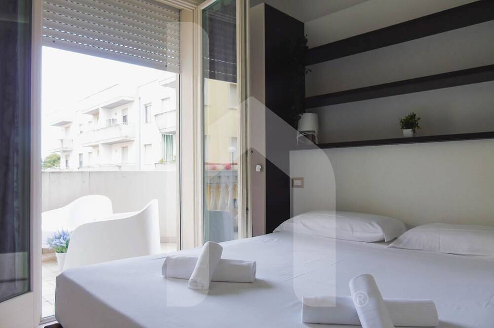 Entire apartment, Homiday - Felicioni Alba Adriatica, Trilocale al 1°piano in Alba Adriatica, Teramo Province