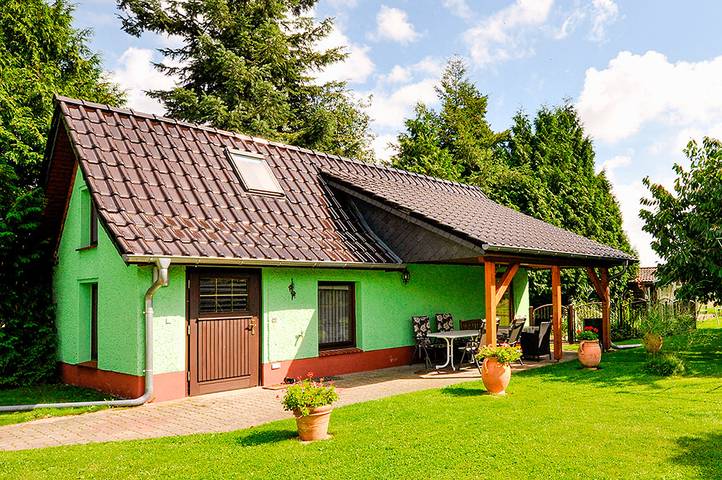 Ferienhaus für 5 Personen, mit Terrasse und Garten am Plauer See