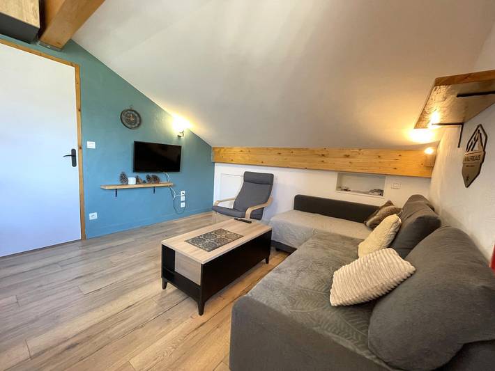 Appartement entier, Appartement avec wifi, vue montagne - 7 pers. in Valfréjus, Modane