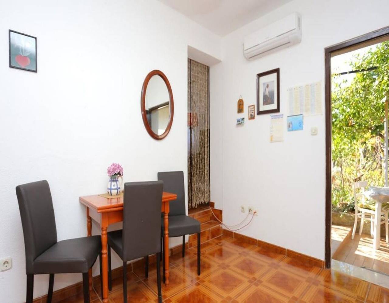 Ganzes Studio, Apartments Rosa in Slatine, Ciovo