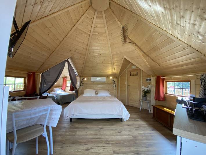 Gîte pour 4 personnes, avec jacuzzi et terrasse ainsi que piscine et jardin, animaux acceptés à Pouzauges - 3