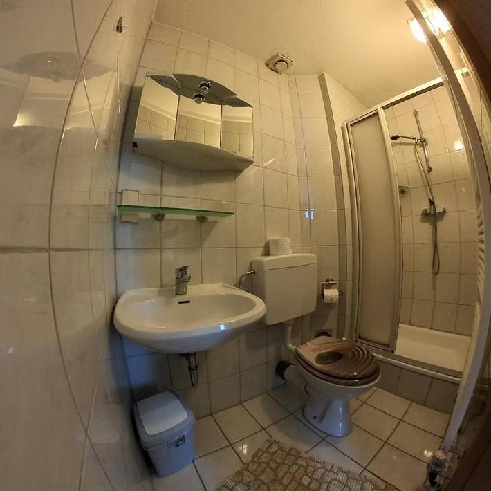 Ferienwohnung für 2 Personen, mit Garten und Ausblick in Neuglobsow - 2