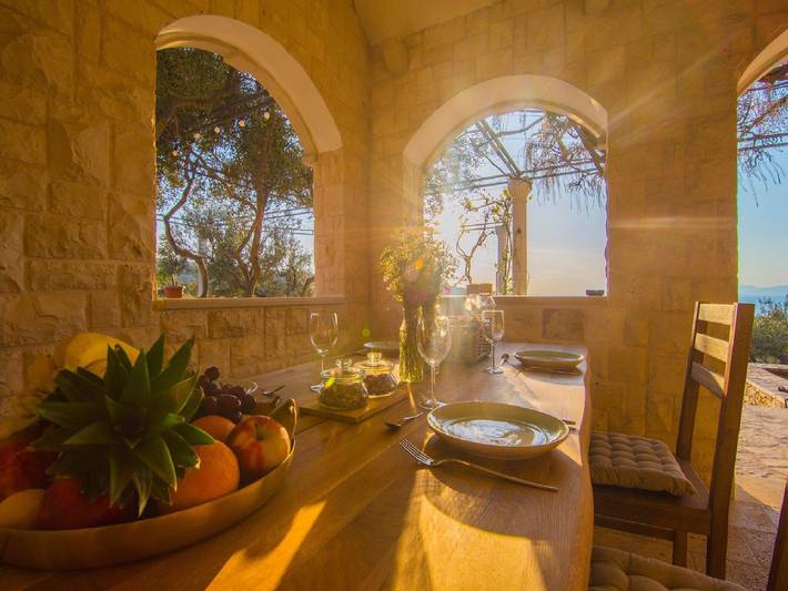 Villa pour 4 personnes, avec terrasse, adapté aux familles dans Brac - 4