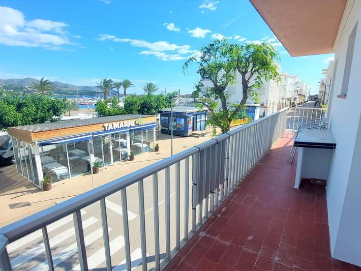 Ferienwohnung für 4 Personen, mit Balkon in Llanca - 2