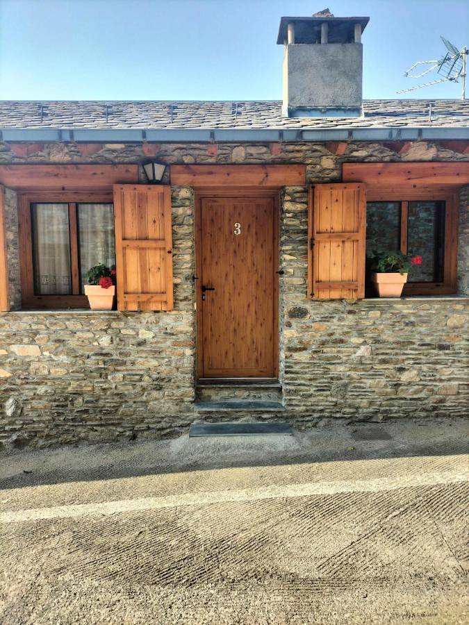 Holiday home for 4 people, with terrace and view - 1
