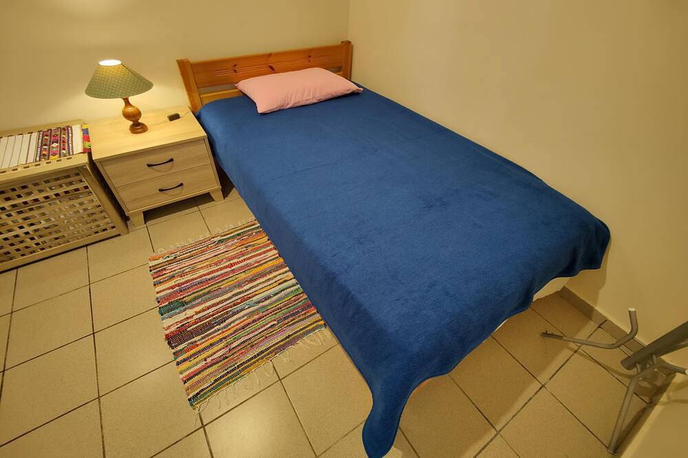 Ganze Wohnung, Gemütliche Ferienwohnung, nah zum schönen Strand, Wifi | Messenien, Peloponnes in Kyparissia, Golf von Kyparissia