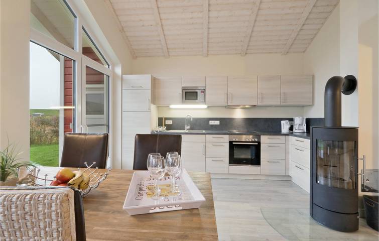 Terrassen-Wohnung: Parkplatz, TV, Internet, 300m zur Küste und Restaurant in Dagebüll, Nordfriesland
