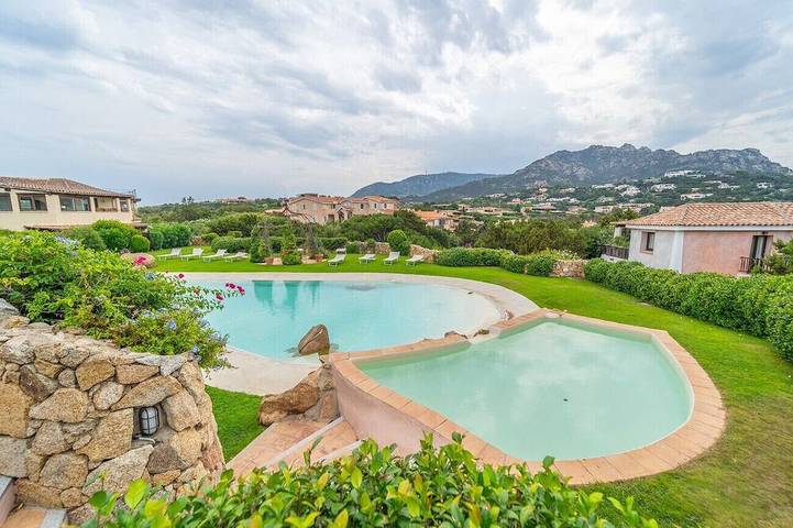 Villa pour 4 personnes, avec piscine et jardin à Porto Cervo