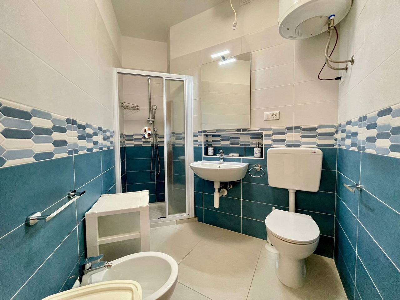 Appartement entier, Vue imprenable sur la mer depuis notre balcon in Porto Santa Margherita, Caorle