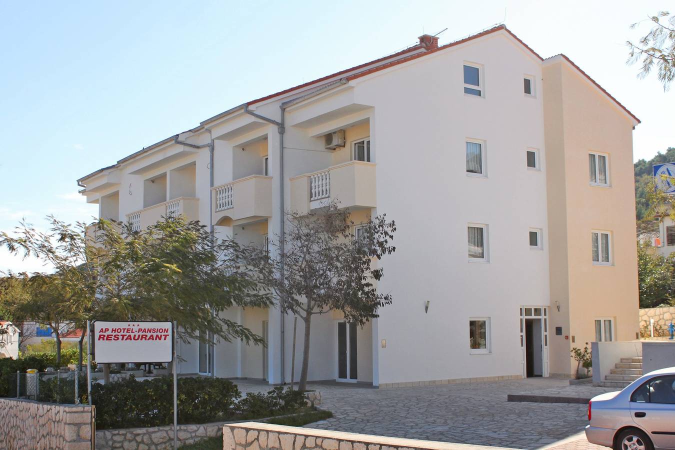 Entire apartment, One bedroom apartment with terrace and sea view Vinjerac, Zadar A-3248-c in Posedarje, Zadar