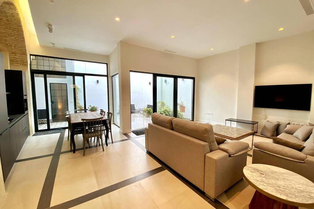 Preciosa Casa Centro Histórico Jerez, Parking privado+ Wi-Fi in Jerez de la Frontera, Costa de la Luz