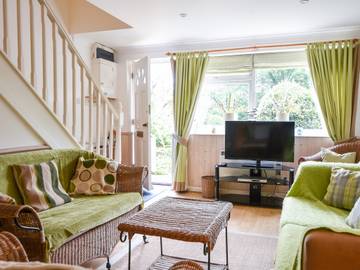 Cottage for 6 People in Lyme Regis, Jurassic Coast, Photo 2