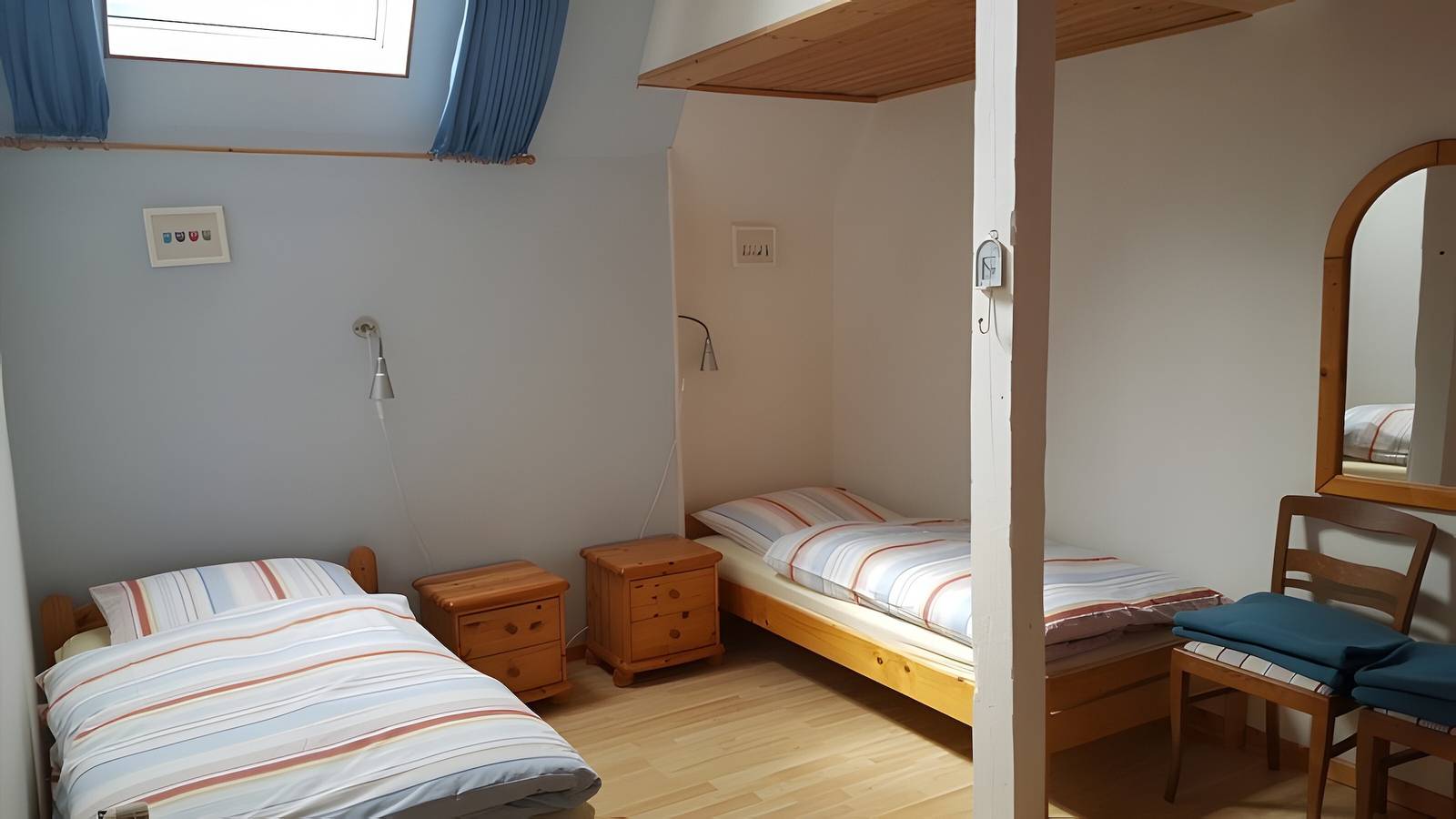 Ganze Wohnung, "Fewo Jana“ im Obergeschoss mit kleinem Balkon, Gemeinschaftsgarten und W-Lan Zugang in Nordfriesische Inseln (Schleswig-Holstein), Pellworm