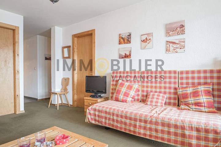 Ganze Wohnung, Charmant appartement de 3 pièces au 1er étage de l'immeuble \"Les Roches\" à proximité du centre du vi in Chandolin, Anniviers