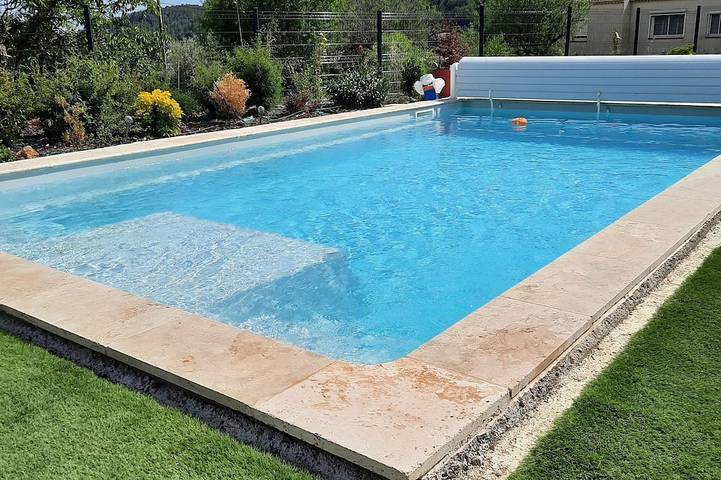 Appartement de vacances pour 2 personnes, avec Terrasse ainsi que Jardin et Piscine