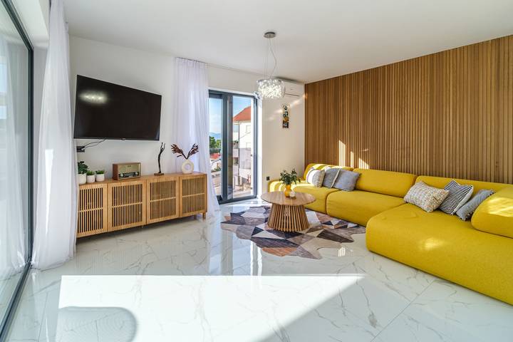 Villa pour 10 personnes, avec jardin ainsi que sauna et piscine, animaux acceptés à Sutivan - 4