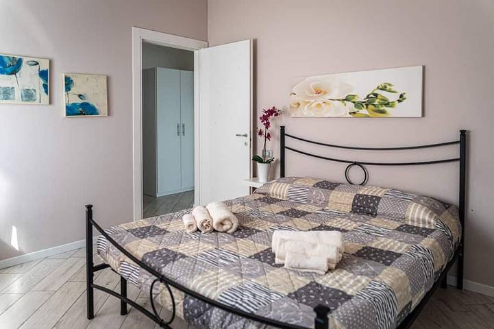 Ganze Wohnung, Minerva Holidayhome - Gardenia Wohnung in Manerba del Garda, Gardasee-Berge