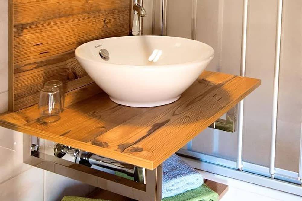 Ferienwohnung Sonnenhut, Dusche, Wc, 1 Schlafraum - Ferienhof Breitenbaumer in Spital am Pyhrn, Totes Gebirge