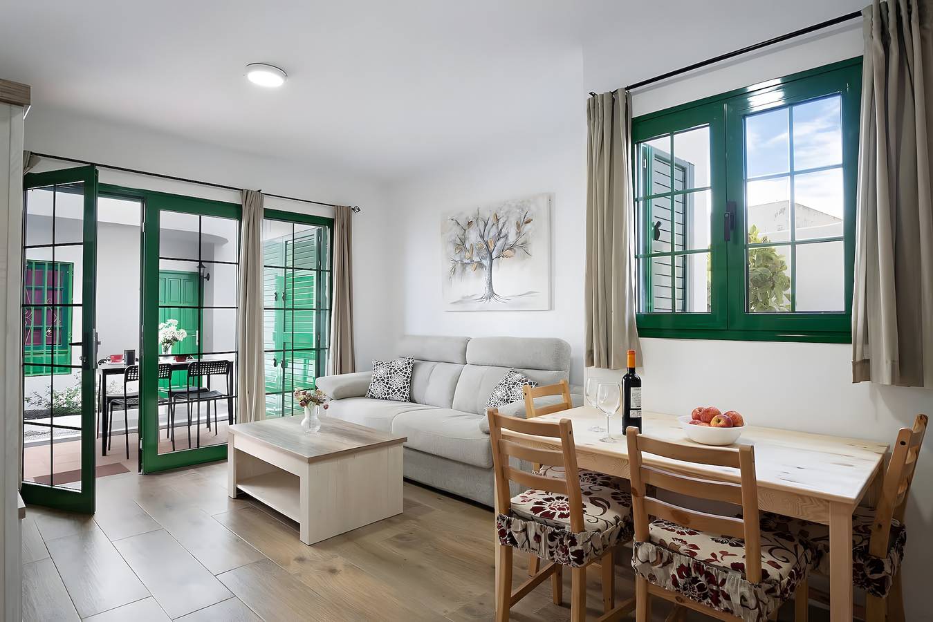 Ferienwohnung 'Sun Apartment' mit Wlan und Belüftungssystem in Puerto del Carmen, Tías