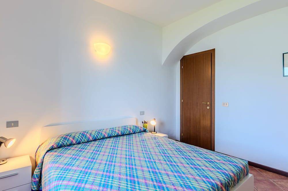 Ganze Wohnung, Vecchia Filanda (Mso150) Apartment 302 by Interhome in Musso, Gemeinde Musso