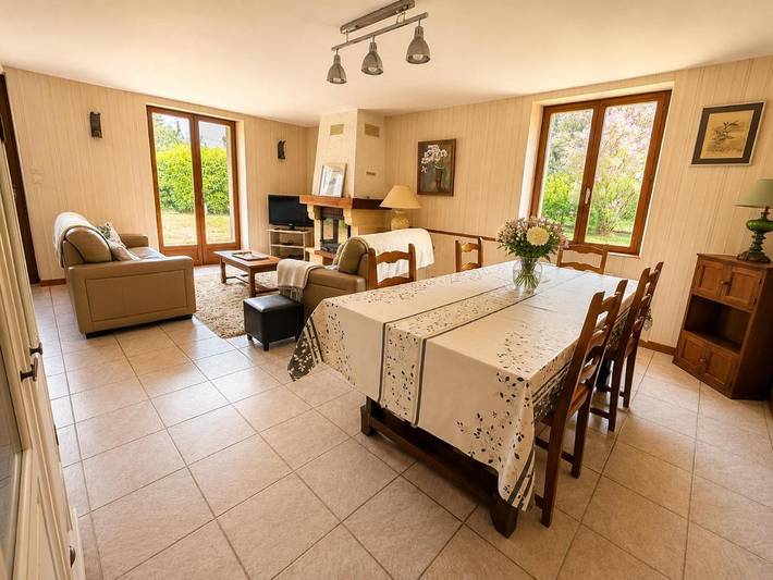 Gîte pour 9 personnes, avec Terrasse et Jardin à Chémery - 3