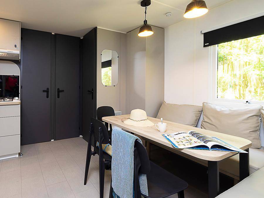 Flower camping La Dordogne Verte - Mobilhome 6 personnes - Privilège 3 chambres - climatisation - Tv - 32m² - New ! in Saint-Aulaye, Périgord Vert