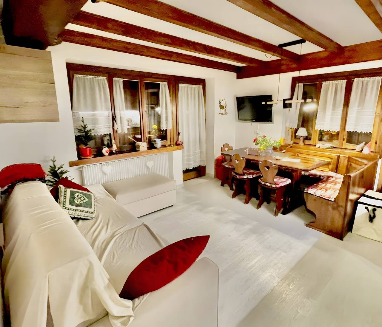 Ganze Wohnung, Casetta Del Caregon: Ruhe, Wälder und große Terrasse mit Pelmo-Blick in Vinigo di Cadore in Vodo di Cadore, Östliche Dolomiten