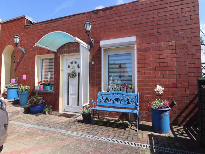 Ferienhaus für 4 Personen, mit Terrasse in Kröpelin