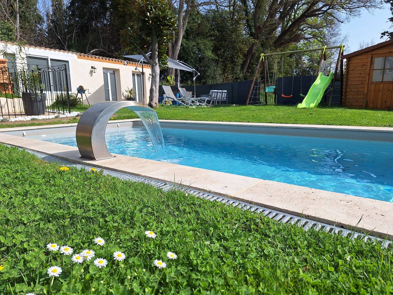 Apartamento entero, La cabaña de Fanny Moulin de Tartay Aviñón in Aviñón, Vaucluse