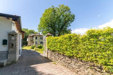 Gîte pour 4 personnes, avec vue sur le lac et vue ainsi que jardin et terrasse à Orta San Giulio