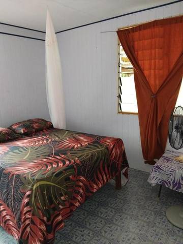 Cottage pour 2 personnes, avec terrasse dans Fare