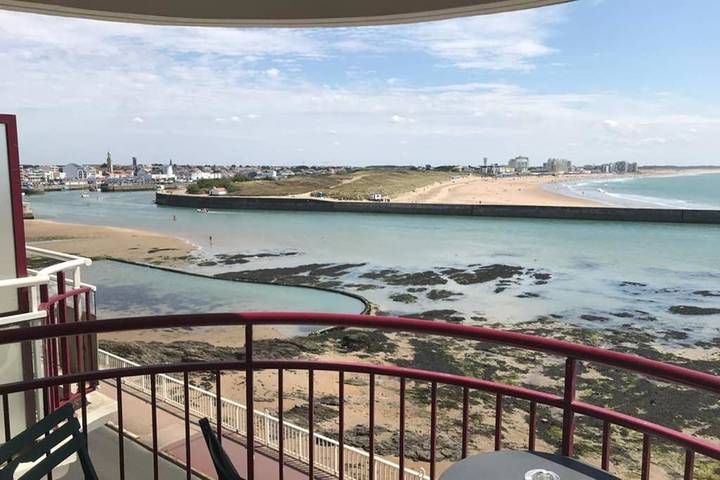 Gîte pour 2 personnes, avec terrasse et vue dans Plage du Boisvinet