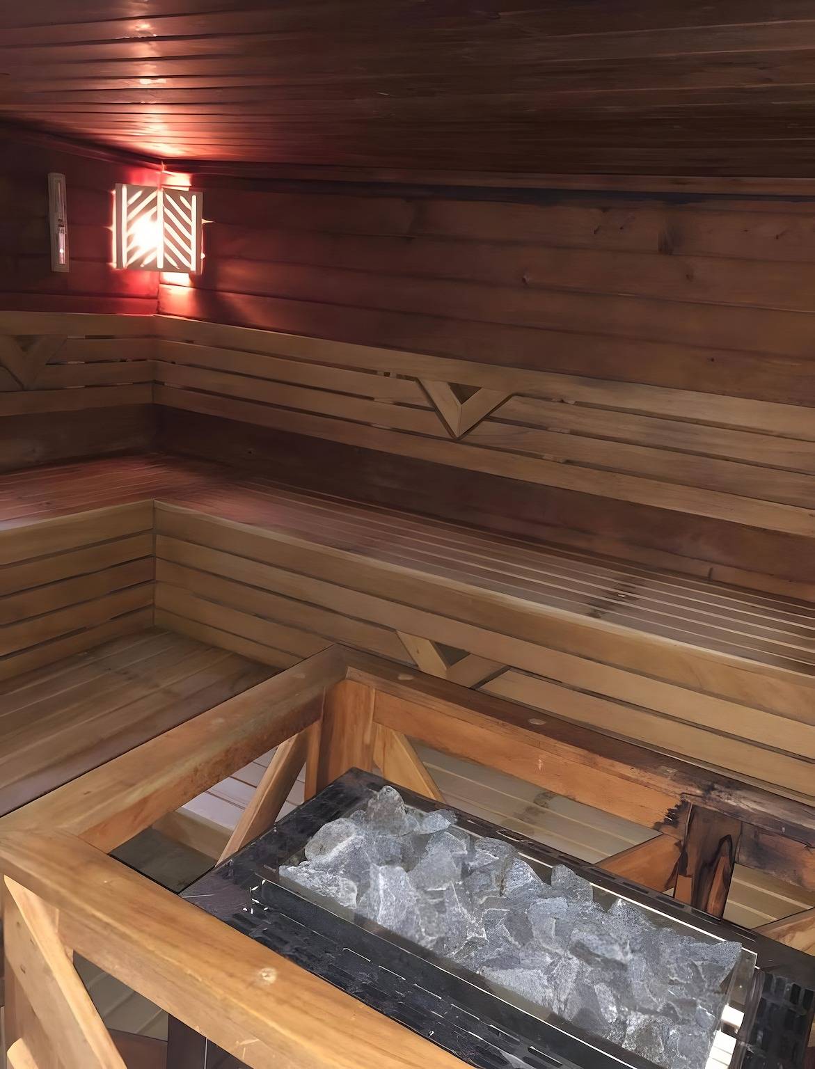 Ganze Wohnung, Ferienwohnung 'Das Spatzennest' mit Sauna, Bergblick und privater Terrasse in Bad Harzburg, Harzvorland