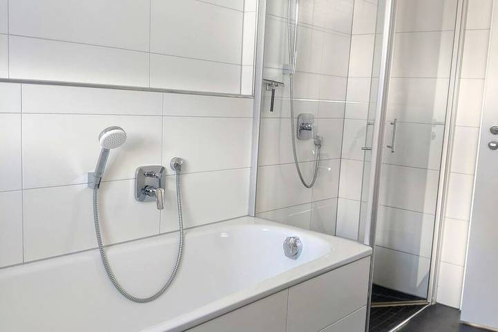 Ganze Wohnung, Schwarzwald Lahr Europapark Sunshine Penthouse - 2 Zimmer Apartement in Lahr, Mittlerer Schwarzwald
