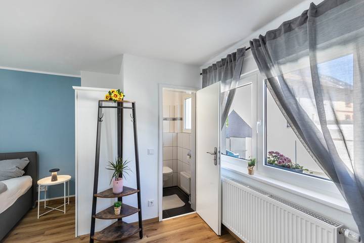 Ganze Wohnung, Apartment 'Pr' mit Wlan in Oberursel (Taunus), Hochtaunuskreis