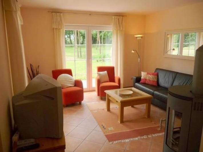 Ferienhaus mit Meerblick für 6 Personen, mit Garten und Terrasse sowie Sauna im Stettiner Haff - 2