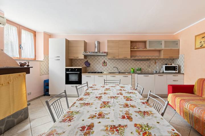 Hel lejlighed, Apartment 'Casa Anna - Bosa' with Air Conditioning in Bosa, Planargia
