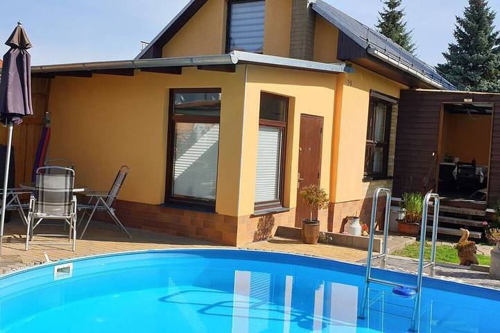 Ferienhaus für 6 Personen, mit Terrasse und Garten in Colditz